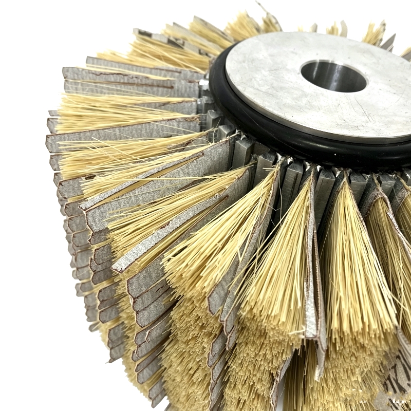 Profiled tampico sanding brush roll detail